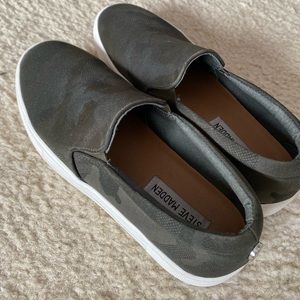 Steve Madden Camo Platform Slip Ons